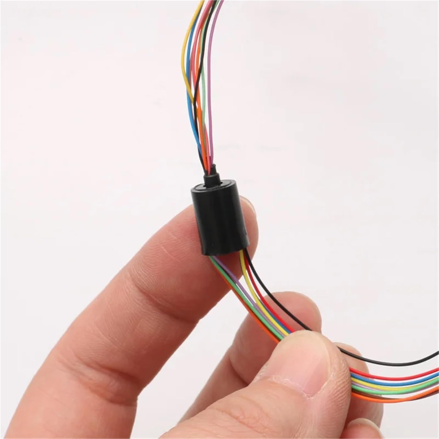 1pcs Supper Mini Slip Ring Dia.8.5mm 8 Channel Wires Micro Through Hole Slipring for RC Brushless Motor Conductive Connector