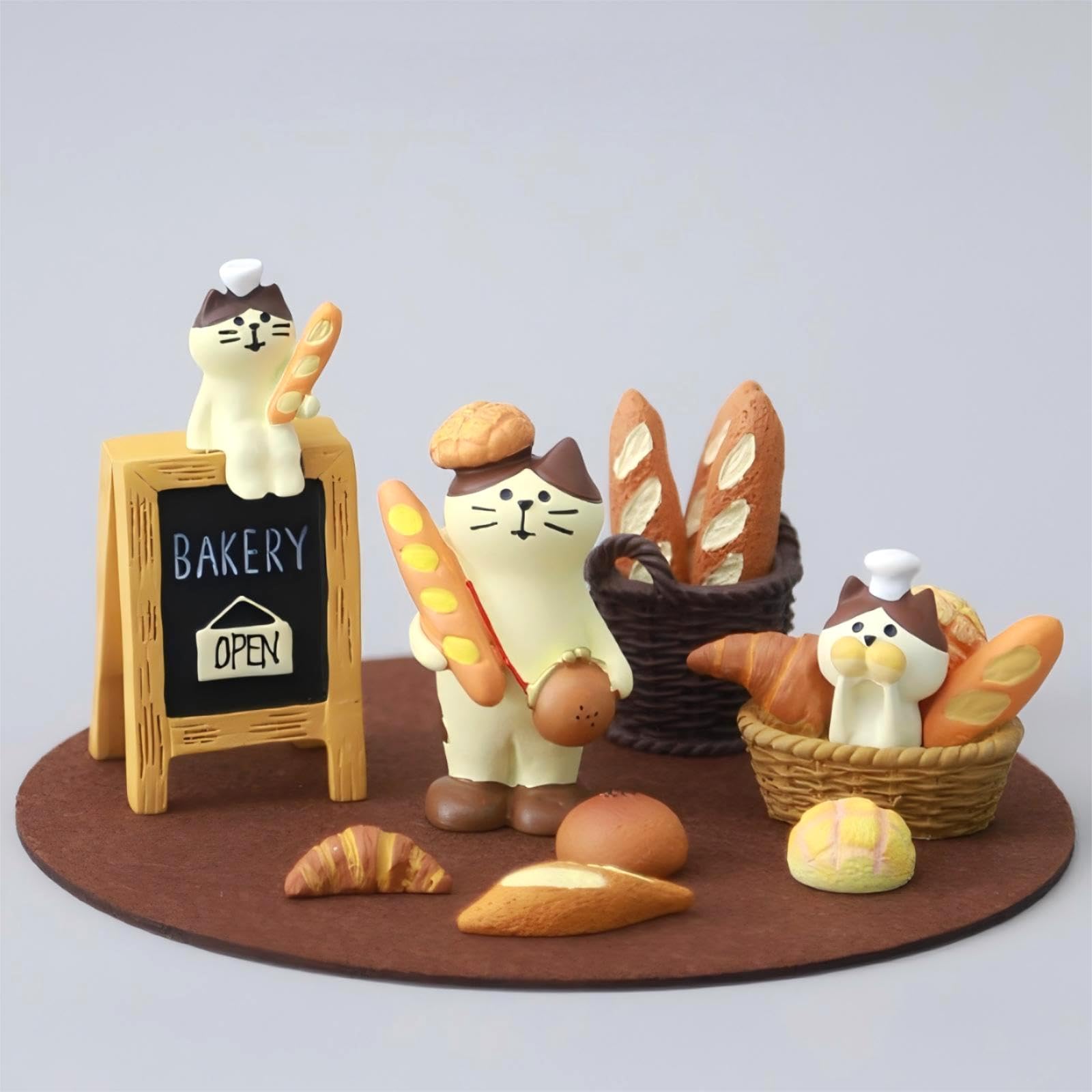 猫の陶器フィギュアとベーカリーセット Amazon.co.jp: Eysinyge ミニチュアキャットベイカーフィギュアセット