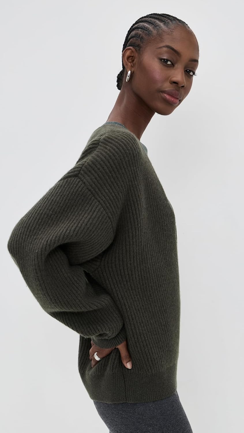 Pixie Market Women's Deep V Neck Sweater - Image 4