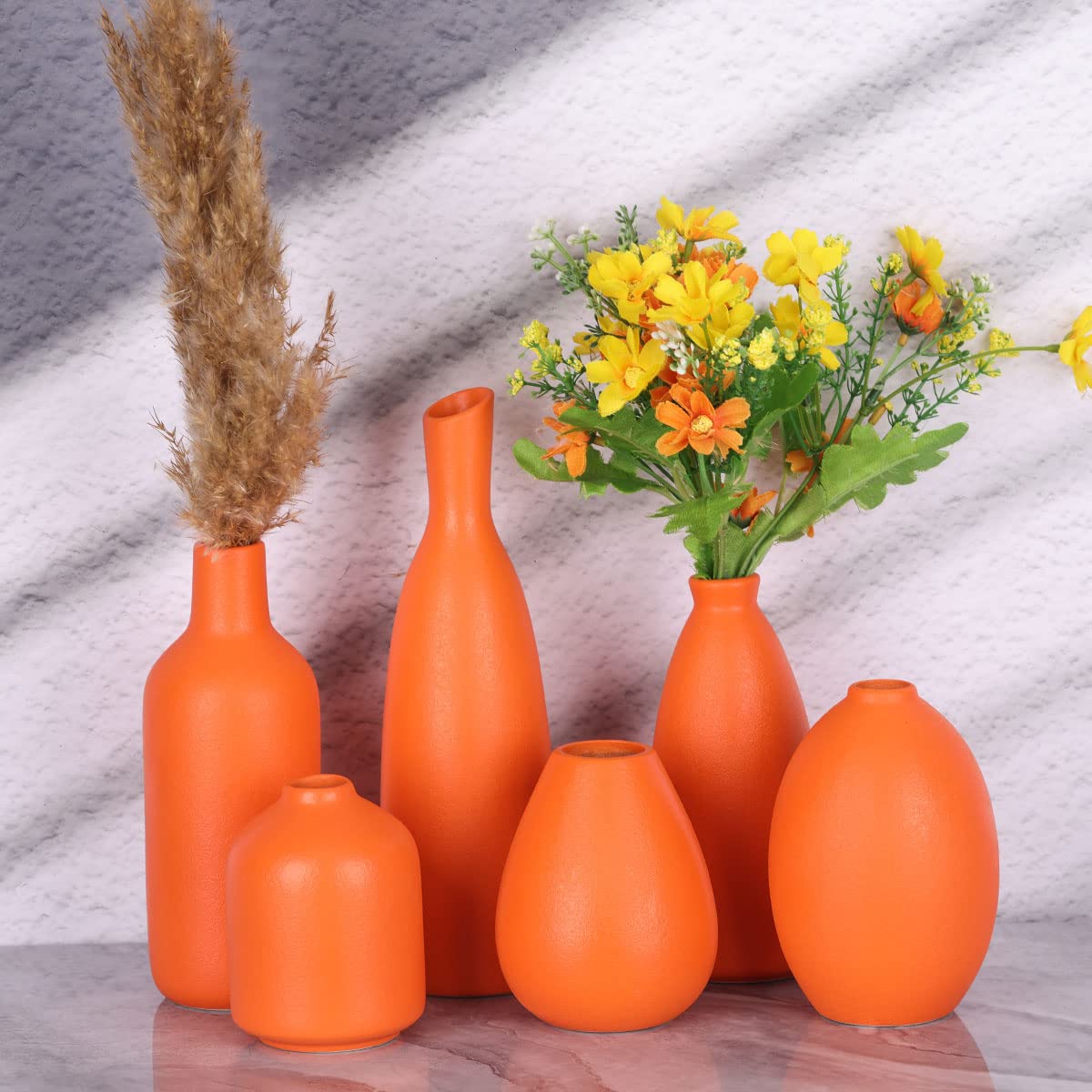 Orange Keramik Knospen Vasen Set von 6, Bauernhaus Dekor, Kamindekor, Kaminsims & Regal Dekor, Heimdekoration für Wohnzimmer, Eingang, Badezimmer & Büro, Couchtischdekoration, Knospenvasen in Bulk