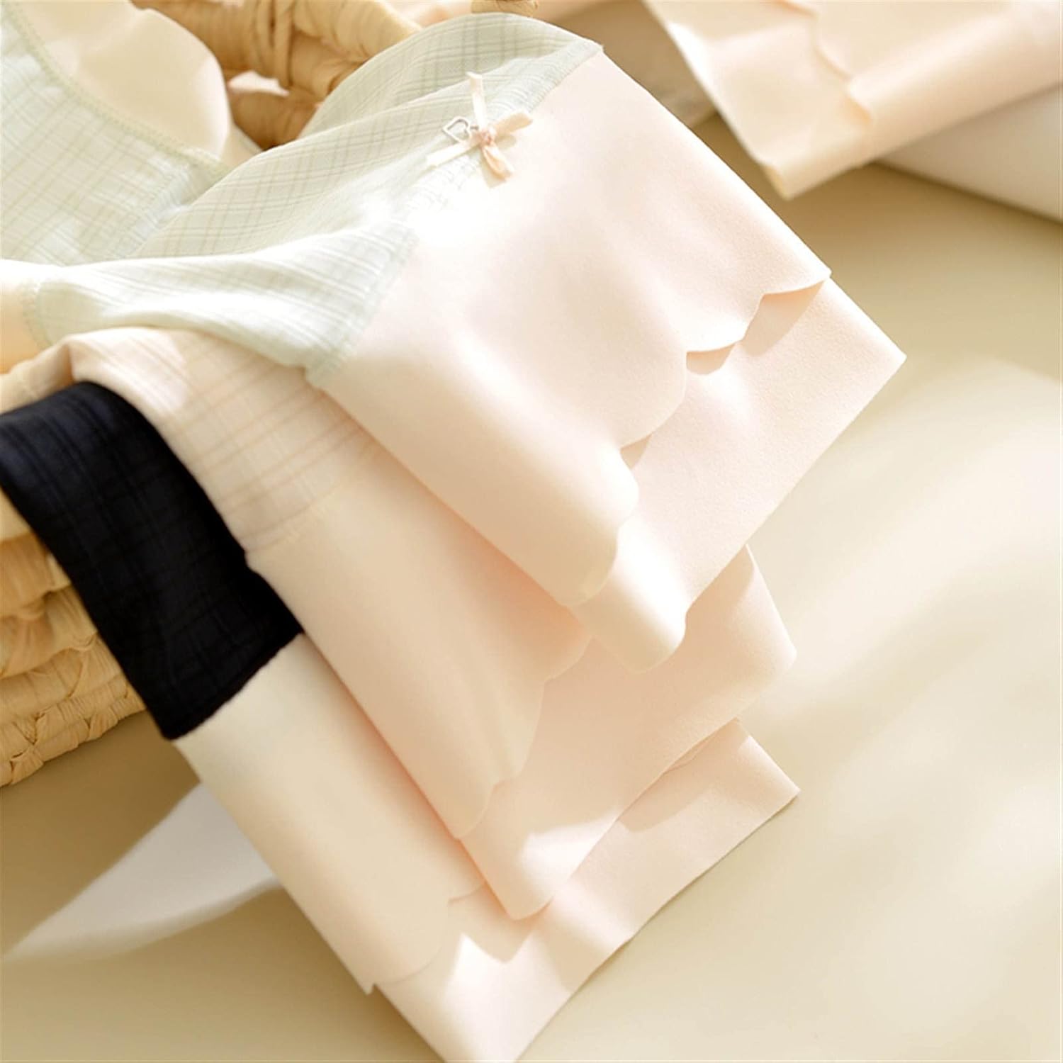 Fat Sister Large Size ice Silk Panties Seamless Wide Side high Waist Belly Hip Thin Summer Triangle Shorts Underwear