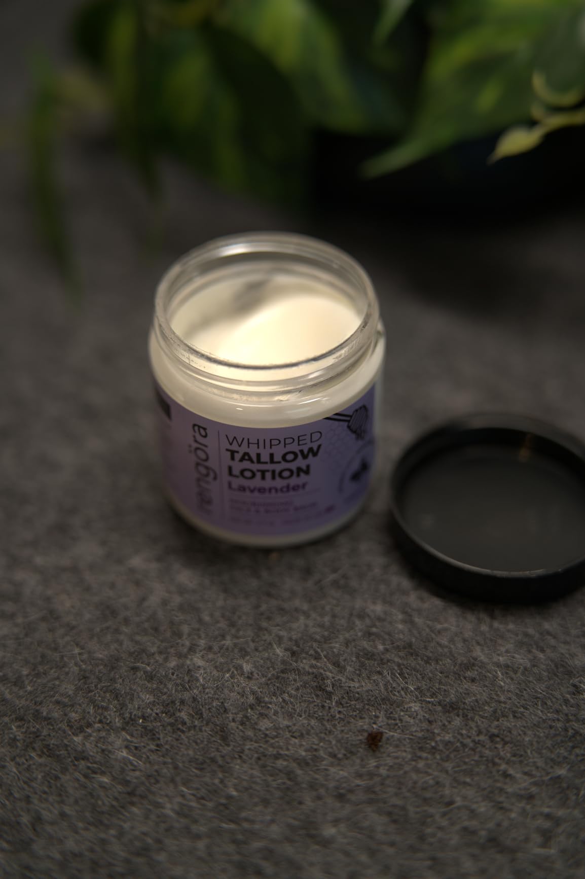 rengöra Whipped Tallow Balm - Lavender Beef Tallow for Skin 2.7oz - Grass Fed Beef Tallow Made in USA - Intense Hydration Skin Moisturizer for Men + Women with Jojoba Oil and Manuka Honey