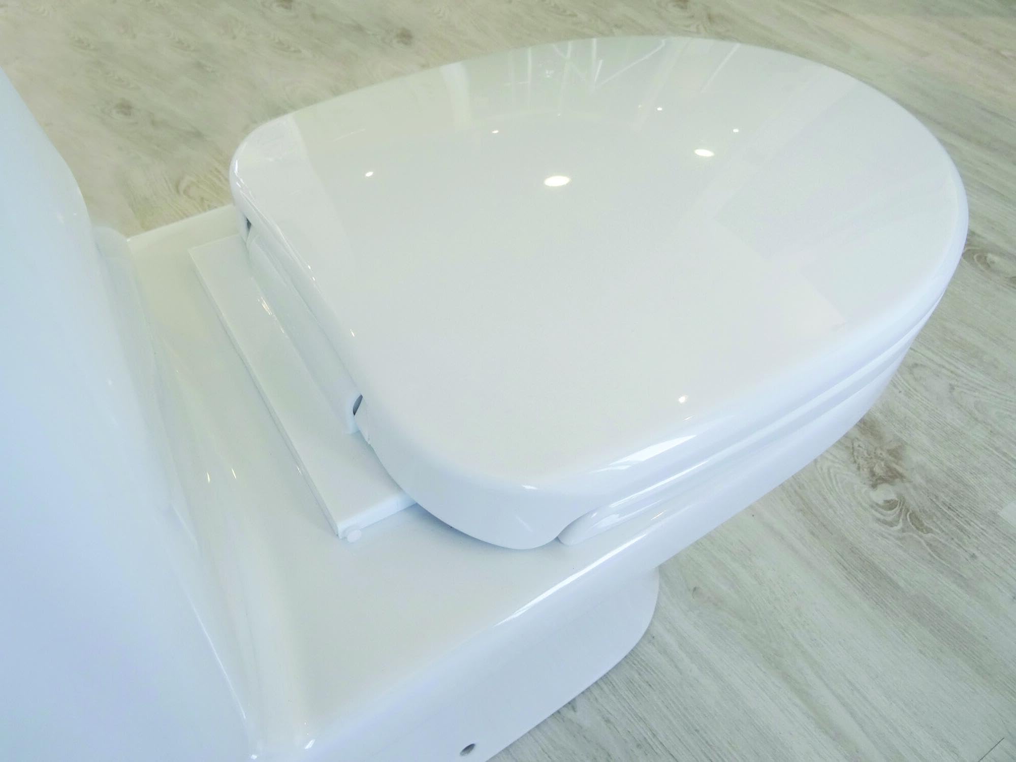 ONDÉE - Pack WC CLAIN con uscita orizzontale - Vaso a bassa profondità 39cm - Ceramica bianca - Coperchio con chiusura rallentata - Meccanismo di scarico 3/6L - Alimentazione laterale reversibile