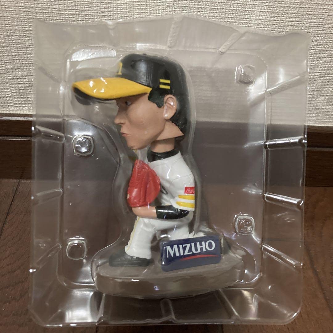 ⭐︎千賀滉大ボブルヘッド 限定品 千賀滉大 ボブルヘッドフィギュア（非売品）m10 - メルカリ