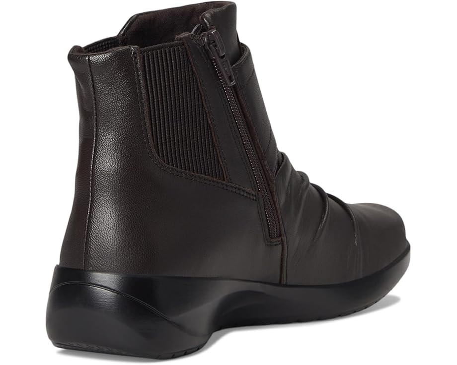 Clarks Kaetlyn Sara - Back View