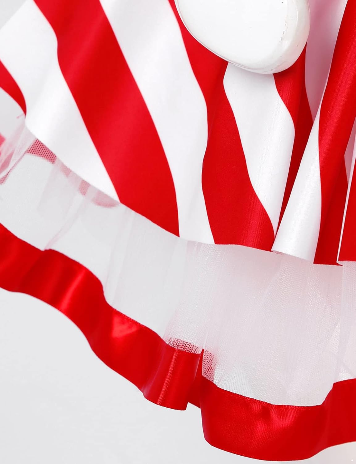 Lejafay Kids Girls Sequins Christmas Ballet Dance Tulle Dress Candy Cane Costumes Figure Skating Dresses