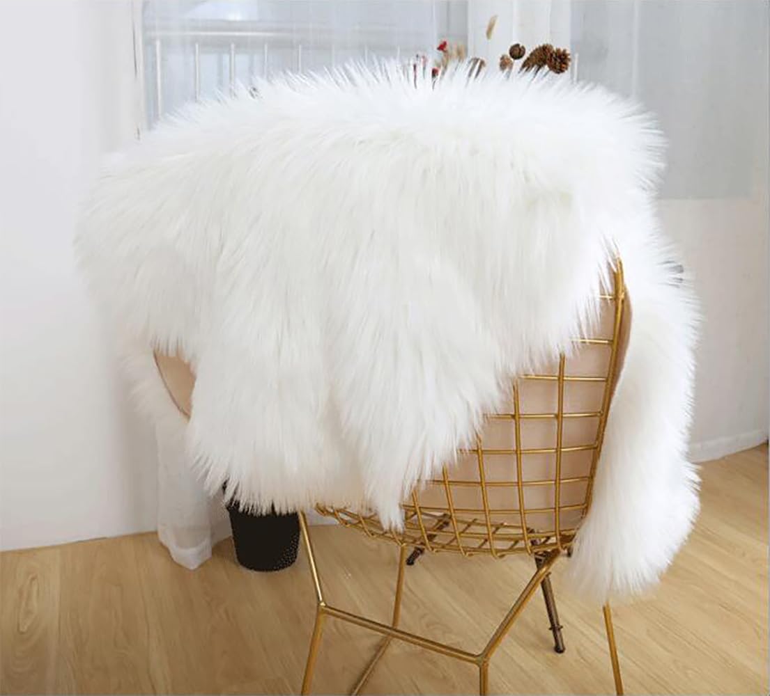 Schaffell Kunstfell Sitzkissen Fell 50 x 70 cm Lammfell Klein Kaninchenfell Faux Schaffell Teppich Wolle Bettvorleger Sofa Matte Lammfellimitat Teppich Lammfell Felle für Sofa Wohnzimmer(1#)