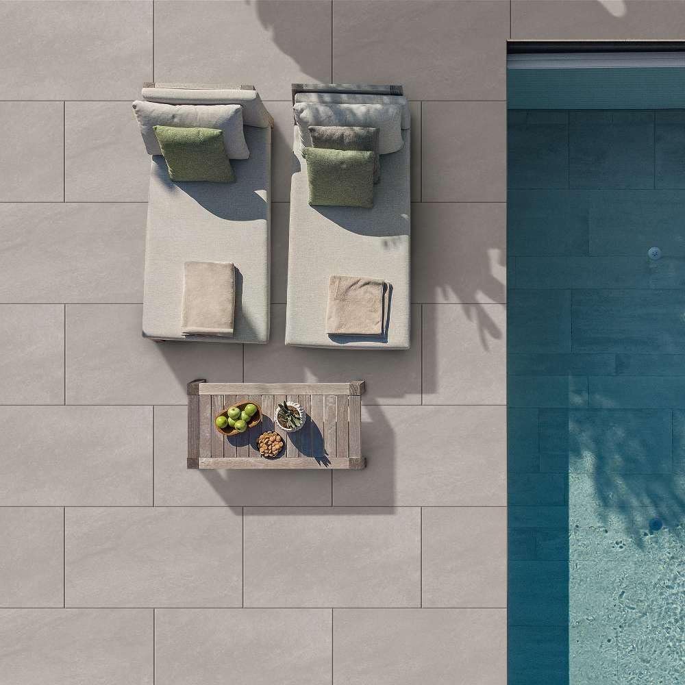 Stonewise Grey Hammerstone Outdoor Porcelain Paving Sample 150X150x20mm – Sample For Paving Area & Outdoor Walkways