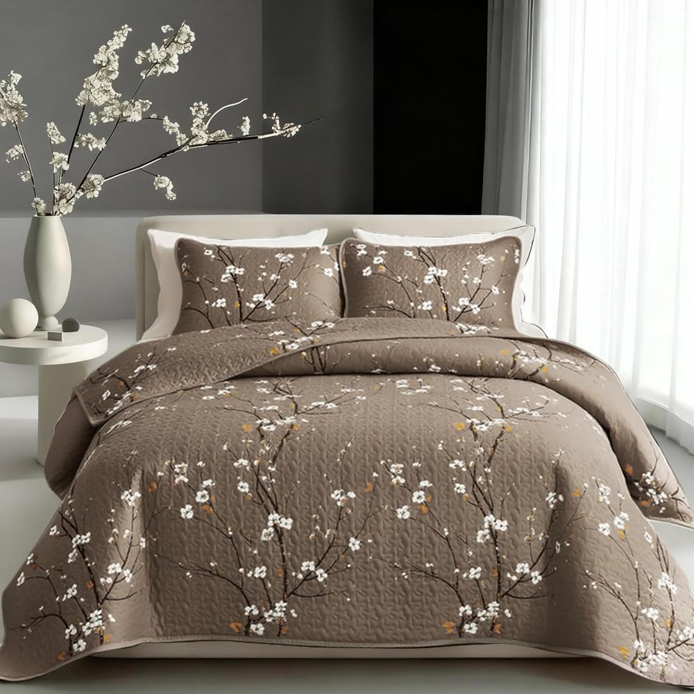 2/3PCS Multicolored Plum Blossom Printed Quilted Quilt, 1pc Quilted Quilt+1/2pcs Pillowcases, Soft Breathable Comfort Portable Skin-Friendly Hypoallergenicity Machine Washable Bed Cover Set