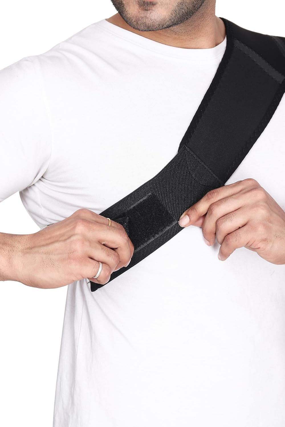 VINIGO Unisex Shoulder Support Wrap Left/Right With Adjustable Stretch Strap Wrap Belt For Rotator Cuff, Arthritis, Dislocated AC Joint, Labrum Tear, Shoulder Pain - Universal - Image 5 thumbnail