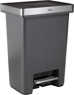 Rubbermaid Premier High-Capacity Trash Can
