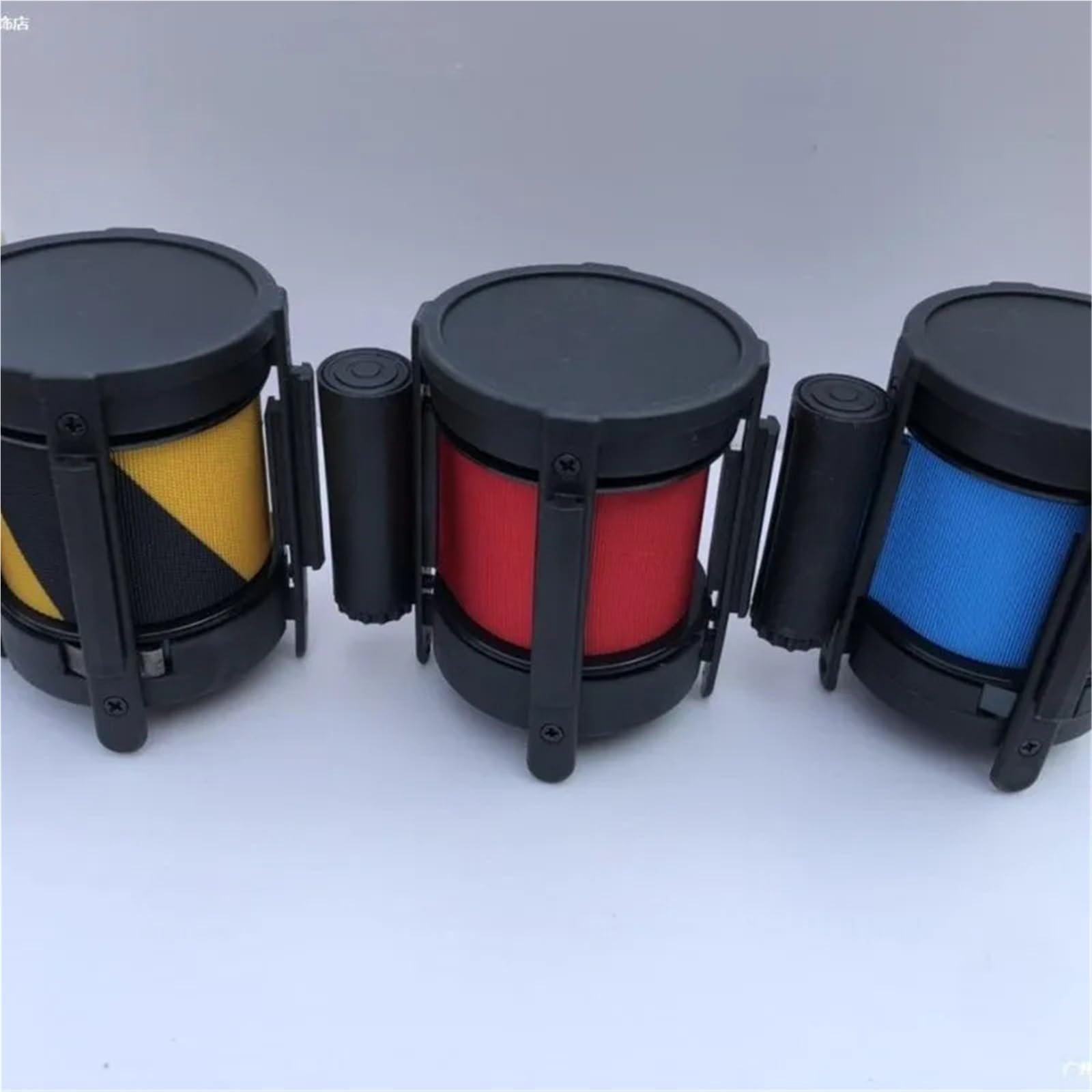 Bande de délimitation du système guidage 2 pièces Pour Magasins | Bande de barrière rétractable murale de 3 mètres(Black and Yellow)
