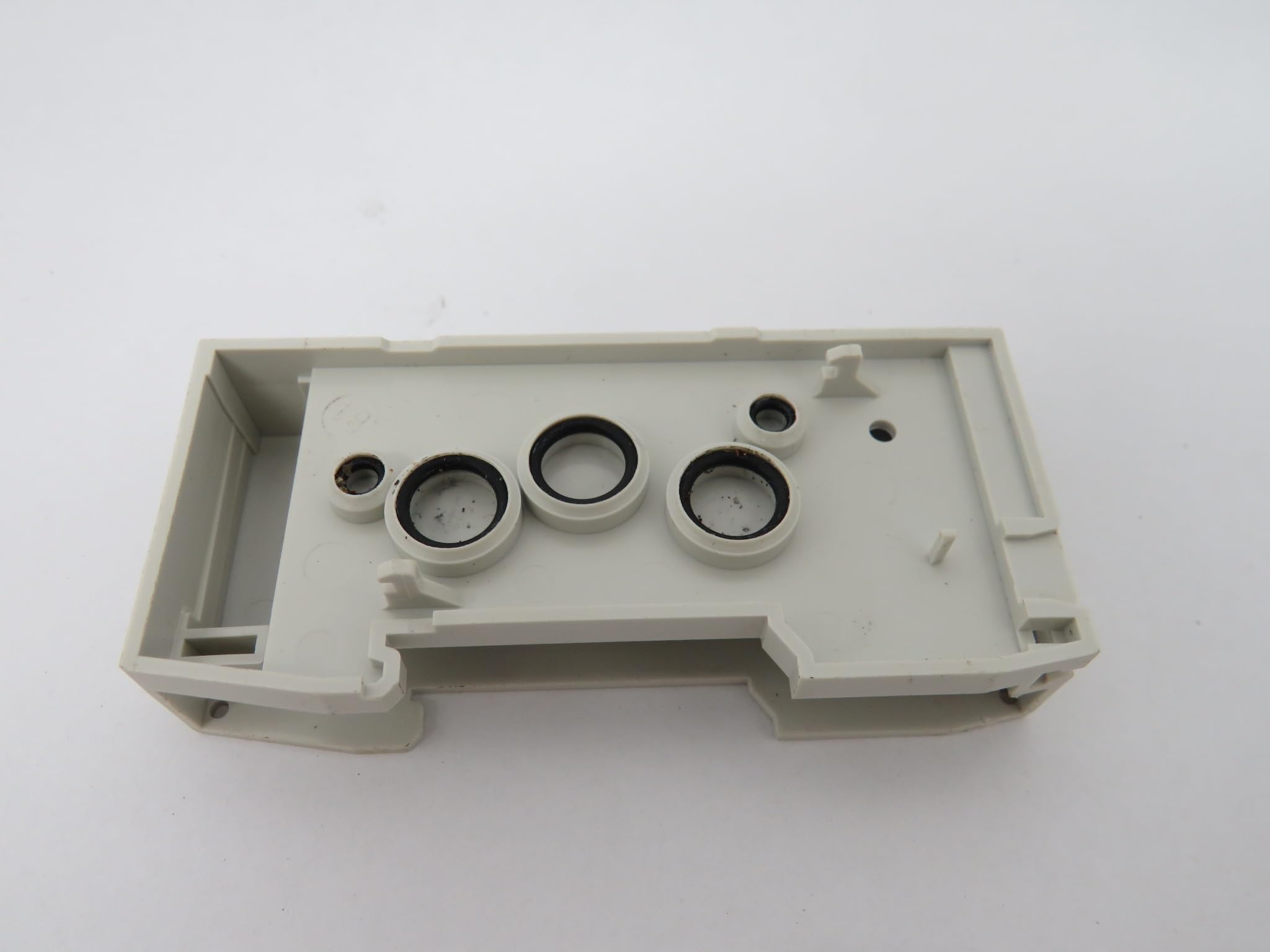 SMC SX5000-52-1A for USE ON DIN Rail Mount, Manifold END Plate, Right-Sided Orientation, for D Side