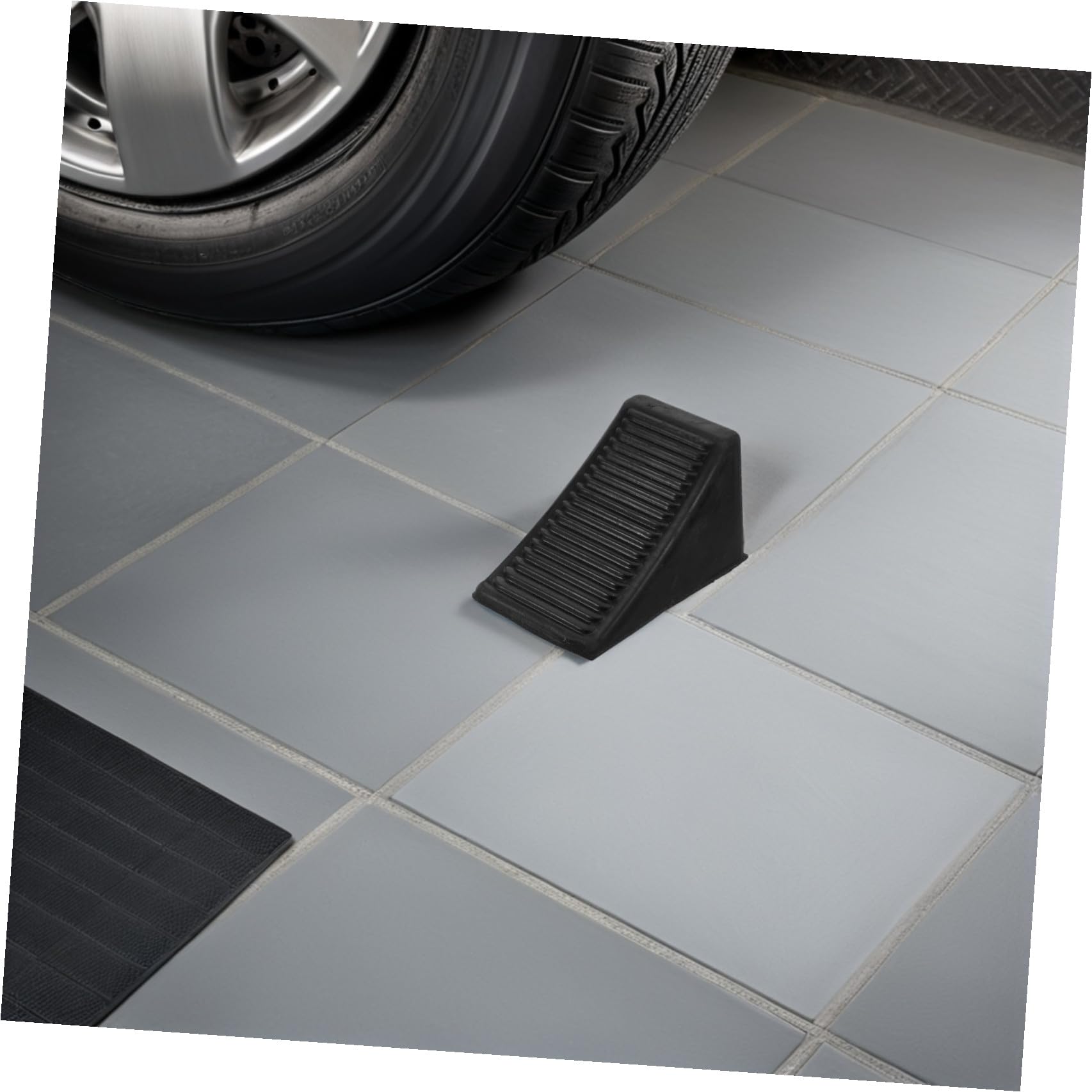 UPKOCH 2stücke Reifenkeile aus Gummi für Garage Radstopper mit Antirutschmatte für Auto Parken Gummiparkblock mit Trageösen für Einfache Bewegung