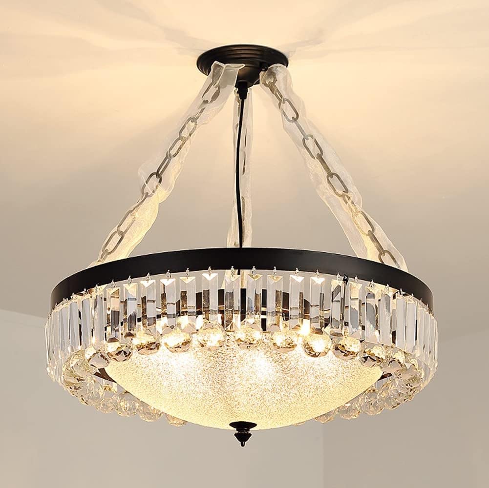 Lustre en cristal pour illuminer un salon sombre avec un plafonnier LED design