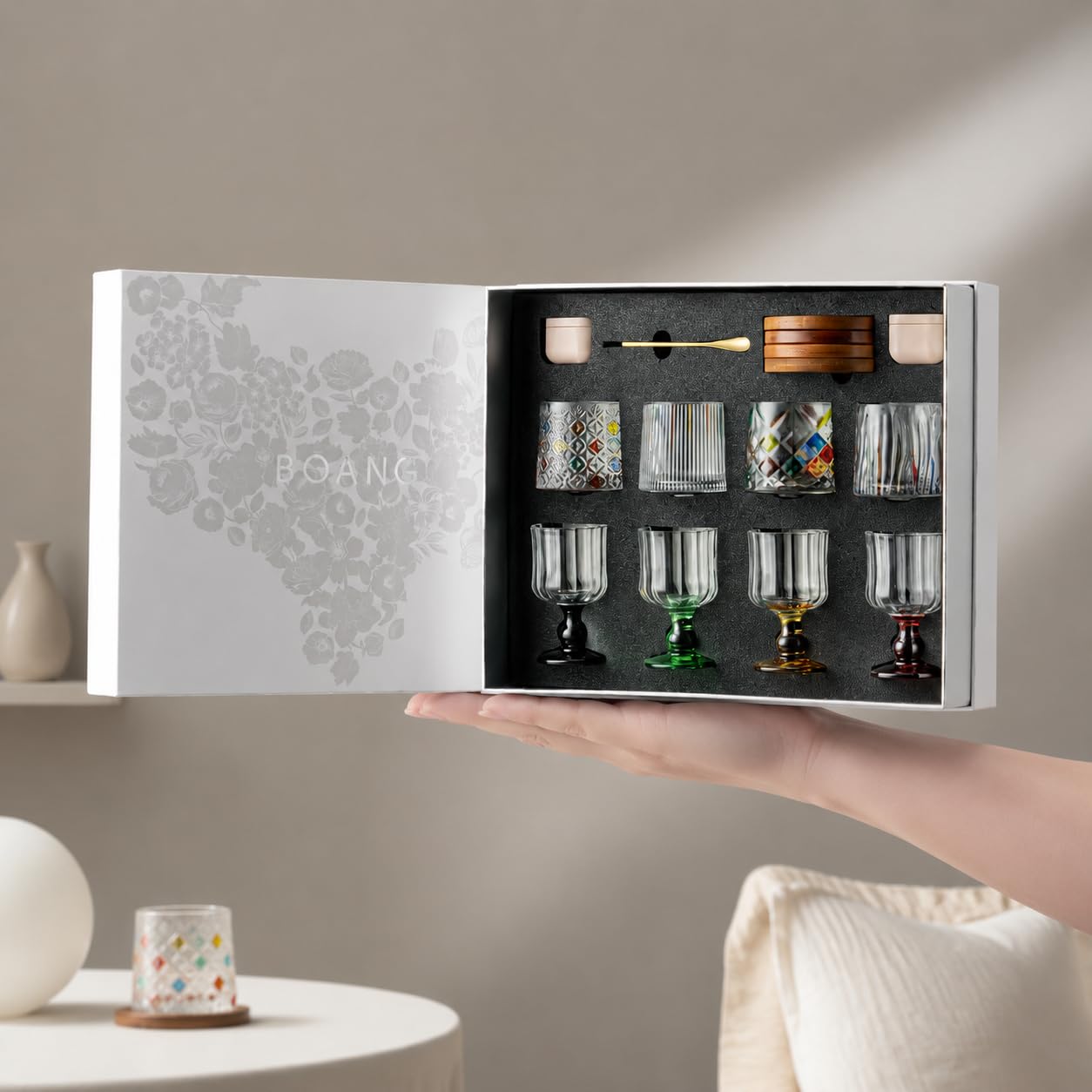 predolo Handbemalte Weingläser Set, Farbige Trinkgläser handgemalt, Geschenkbox für Weiß- & Rotwein, für Dinnerparty & gesellige Abende, Klassische helle Farbe