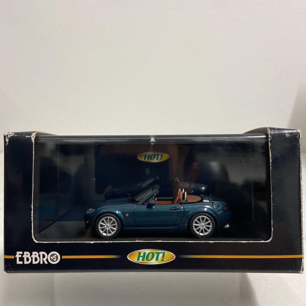 EBBRO EUNOS ROADSTER BLUE 1/43ミニカー EBBRO EUNOS ROADSTER BLUE 1/43ミニカー EUNOS ROADSTER（1989