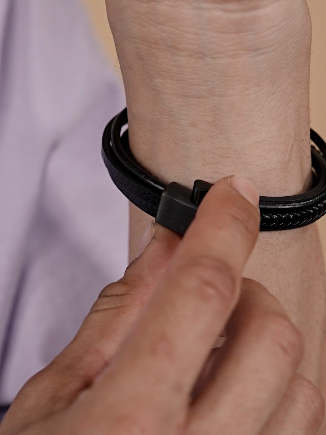 Buy University Trendz Leather Stainless Steel Stylish Bracelet