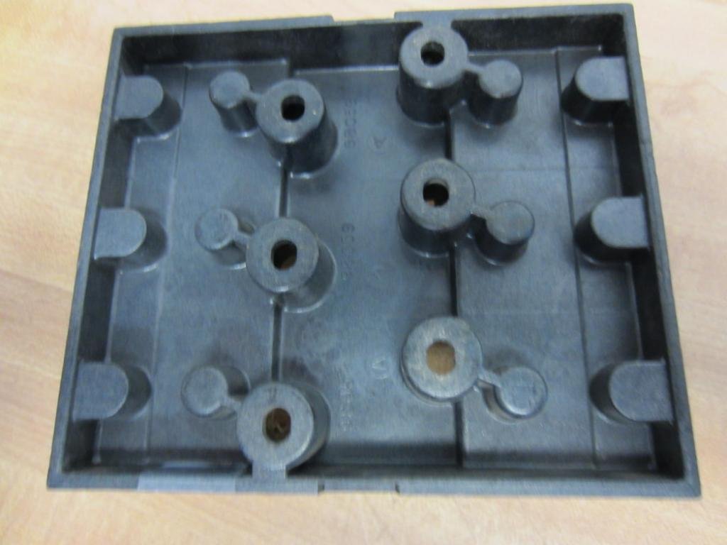 Marathon F60A3B Fuse Block 250V 60A 3 Pole 4100012