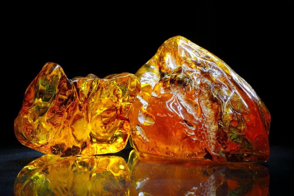 Ricarica profumo per ambiente 1 litro Sweet Amber. Una fragranza avvolgente e fresca, di tale intensità e fortuna da avere pochi eguali nel mondo della profumeria.