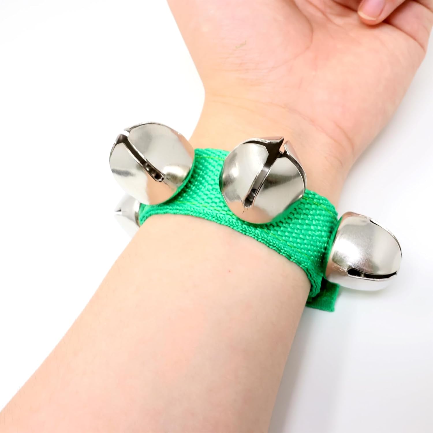 Honbay 4PCS Wrist Shaking Jingle Bells Christmas Hand Bells Adjustable Music Jingle Bells Instruments Gift for Party Favors or School Performance (Red and Green) - Image 4