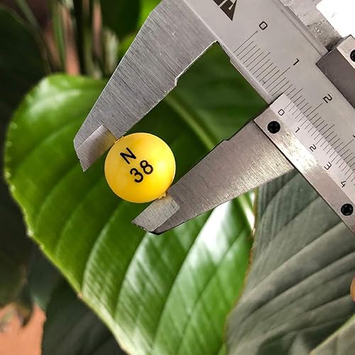 Miniatura 5 de Yuanhe Juego de bingo de lujo, jaula de metal de 6 pulgadas con tablero de llamadas, 5 tarjetas deslizantes de obturador, 75 bolas de colores, para