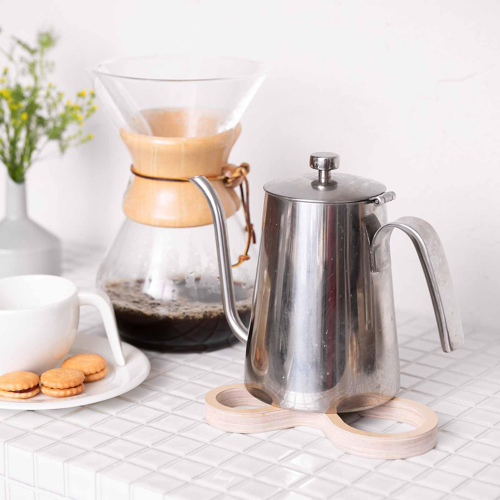 Amazon｜マヤムー 白樺の耐熱ポットスタンド (鍋敷き