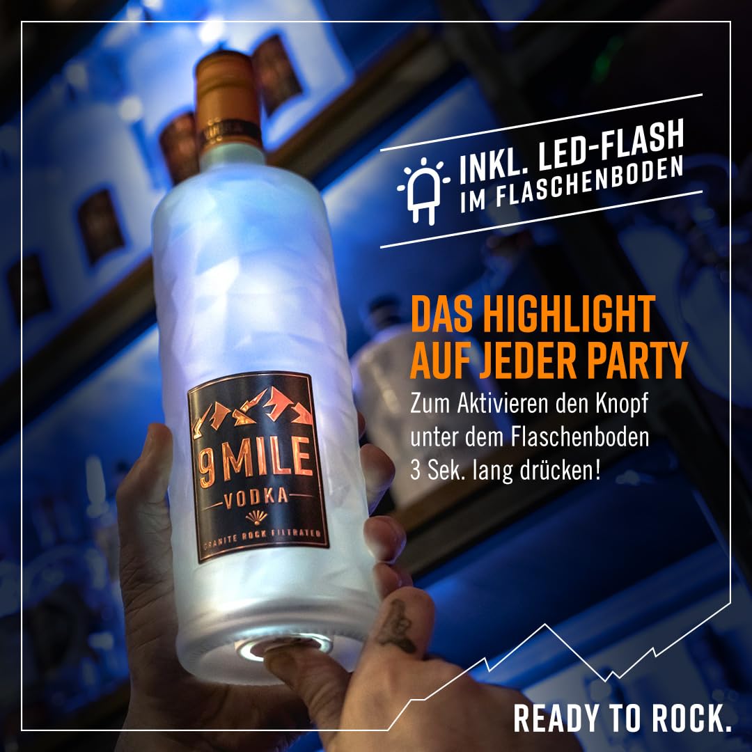 9 MILE Vodka Geschenkeset mit 0,7l Flasche & 9 MILE Glas – 37,5% Vol. Premium Vodka mit LED-Beleuchtung, Granite Rock Filtration & mildem Geschmack – ideal für Longdrinks oder den puren Genuss