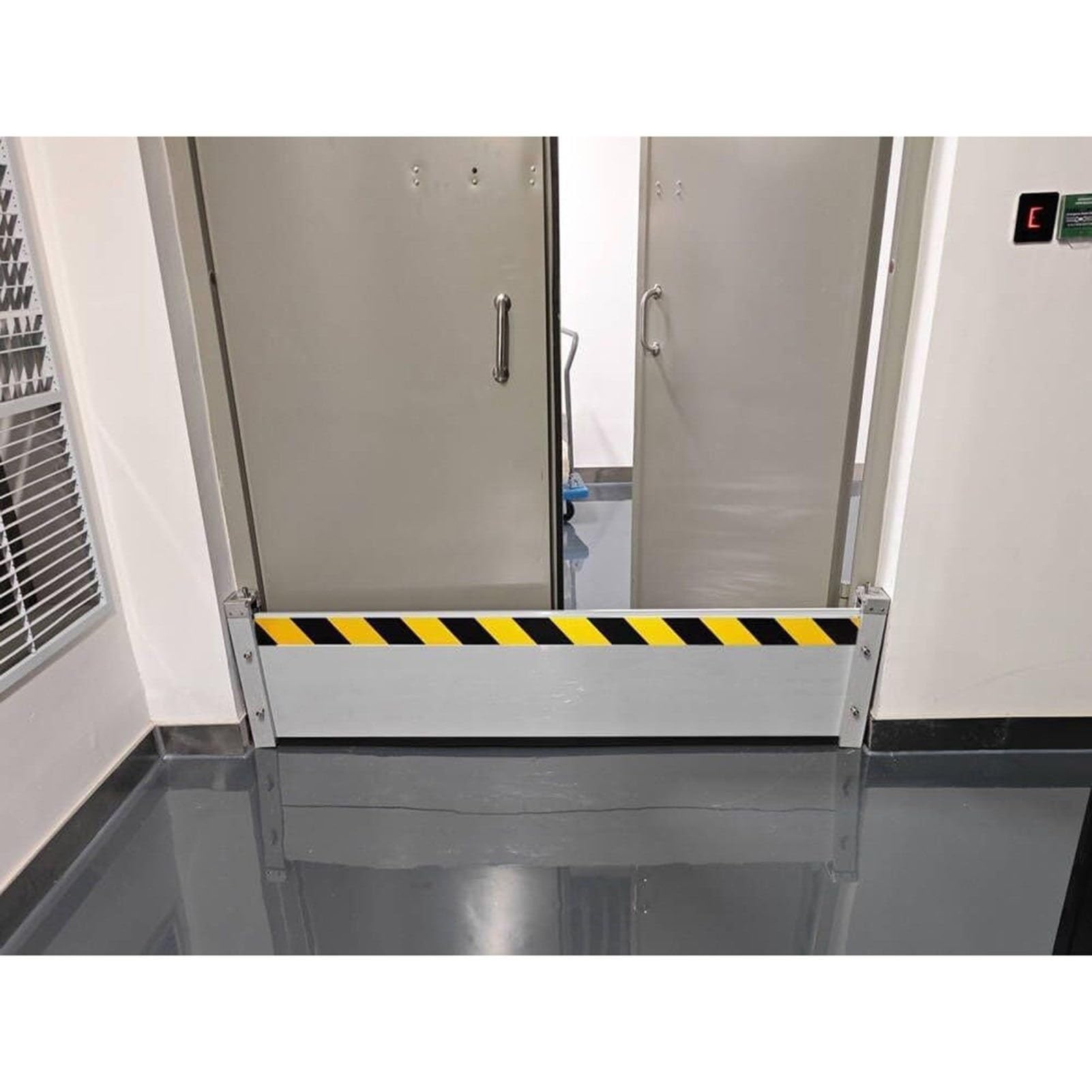 Barrière anti-inondation amovible pour portes de maison et fenêtres