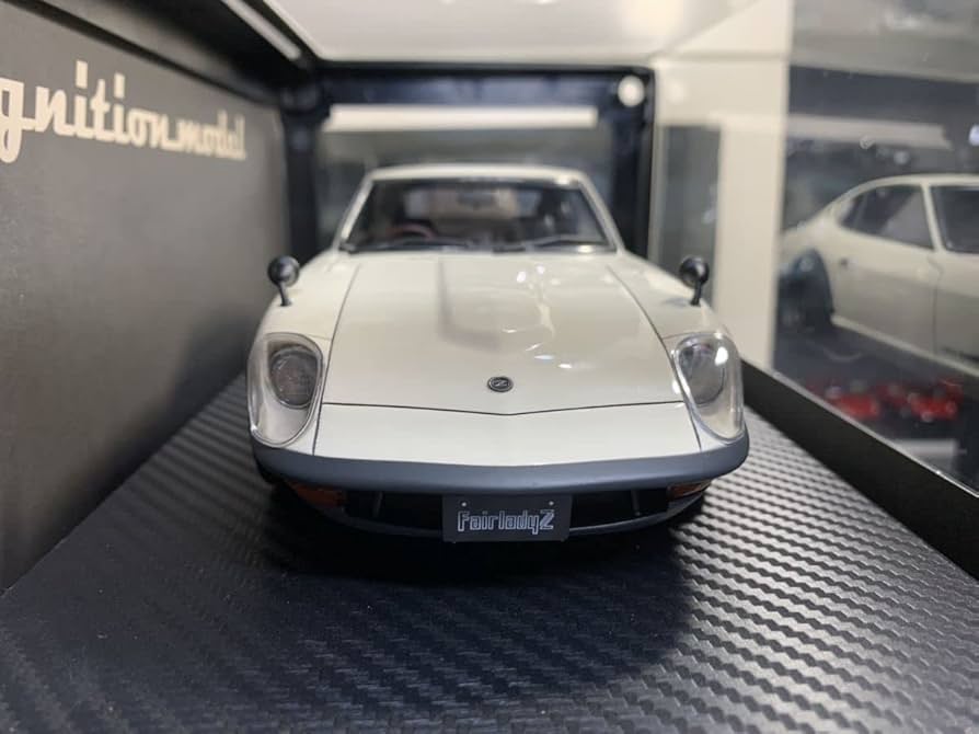 イグニッションモデル1/18　ニッサン フェアレディ 240 ZG Amazon | イグニッションモデル 1/18 日産フェアレディ240ZG