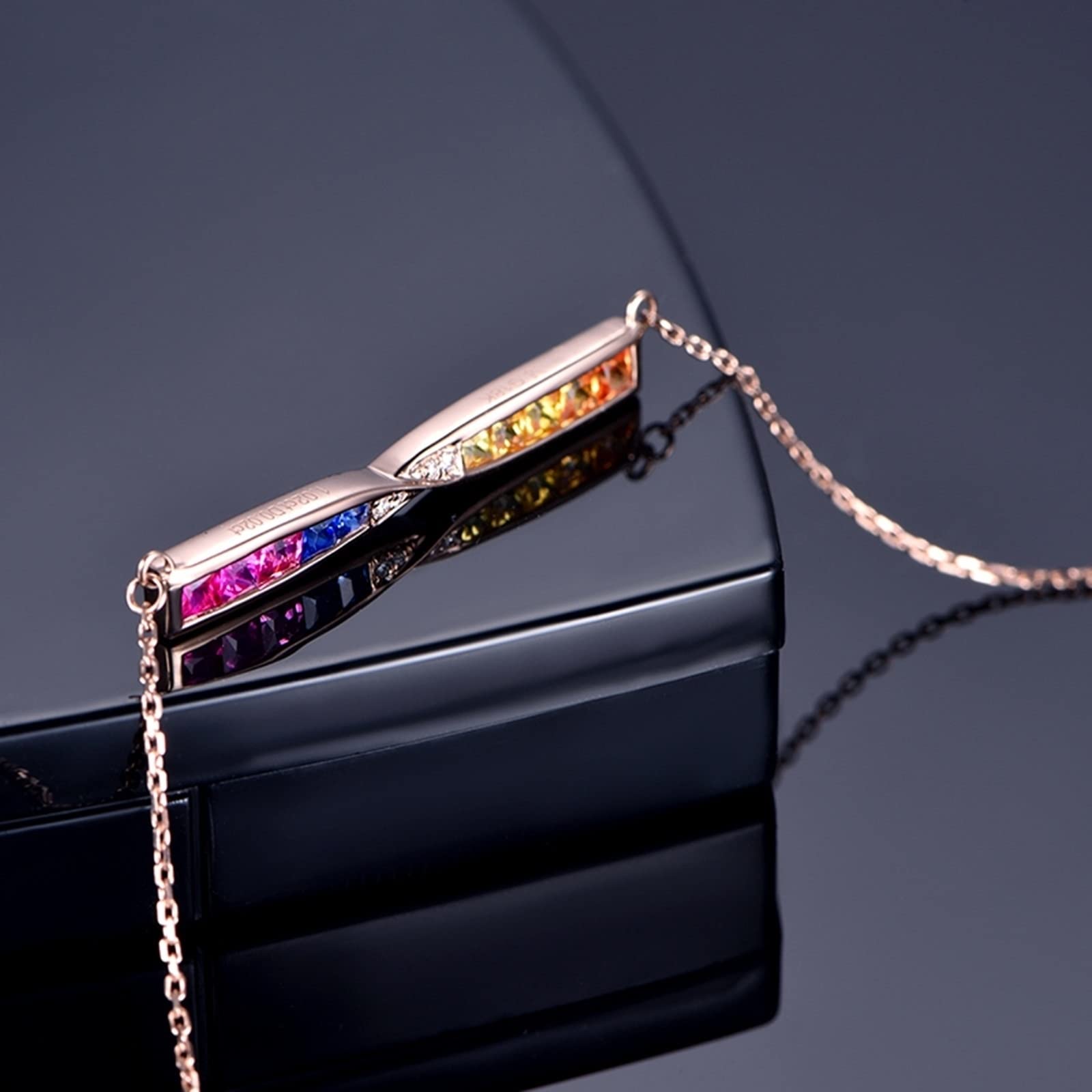 Collar de cadena de oro rosa para mujer, collar de piedra natal para niñas, lazo arcoíris con zafiro de 1,02 quilates, regalo cristiano de cumpleaños para mujer, Oro rosa de 18 quilates, Rubí Blue