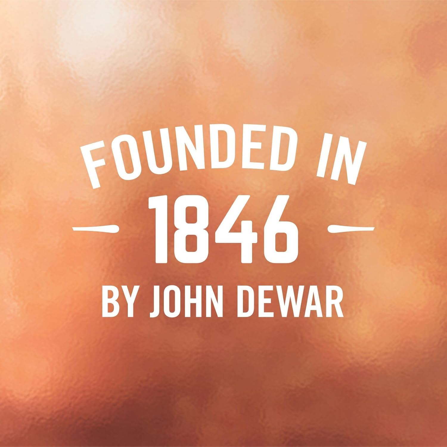 Dewar's 18 Year Old Blended Scotch Whisky con Lata de Regalo, 40% ABV, 700ml, Madurado en Barricas de Roble Vintage, 70cl (el embalaje puede variar)