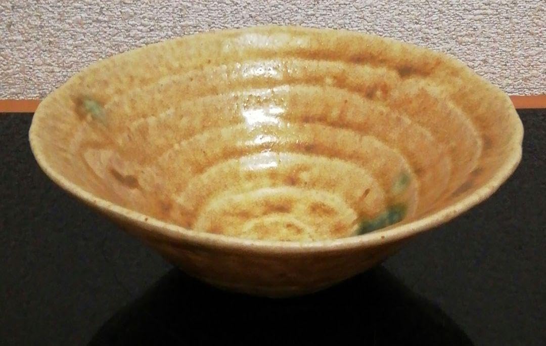 Amazon.co.jp: 加藤春鼎作 黄瀬戸 茶碗 共箱 茶道具 : ホーム＆キッチン