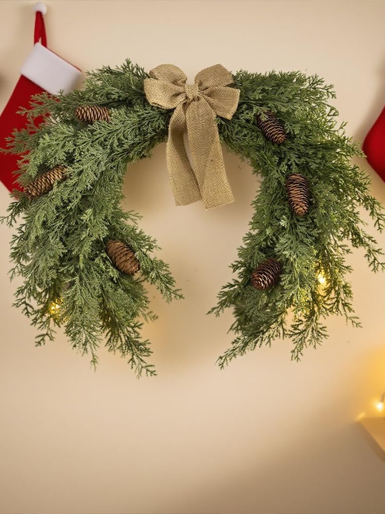 Fyearfly Couronne de Noël de 50 cm, guirlande de vacances en demi-cercle pour décoration d'intérieur, décoration festive de mur et de porte