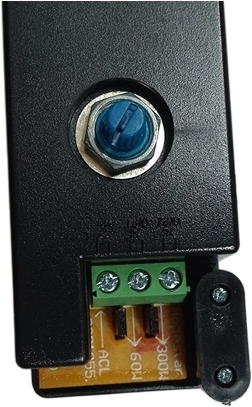 Close-up of SENHE LD-901 wiring terminals