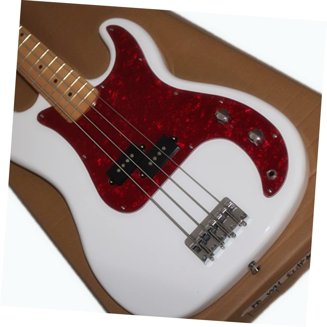FAVOMOTO 13holes Standard Pickguard Scratch Plate for Bass Deep Brown Tortoise Shell Finish -scratch Fits Models Aesthetic Appeal