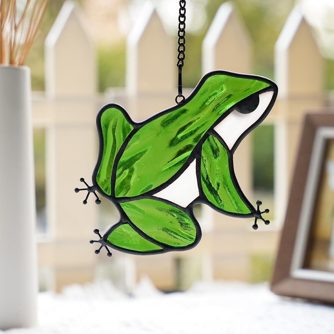 Frog Decor Stained Glass Window Hangings,Stained Glass Suncatchers for Window Frog Decorations for Party,Frog Gifts for Women,Frog Bathroom Decor,for Livingroom Bedroom