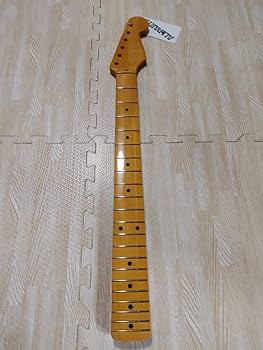 Heerby 栓の1枚板　ワンピース　Stratocaster　ストラト Heerby 栓の1枚板 ワンピース Stratocaster ストラト Fender