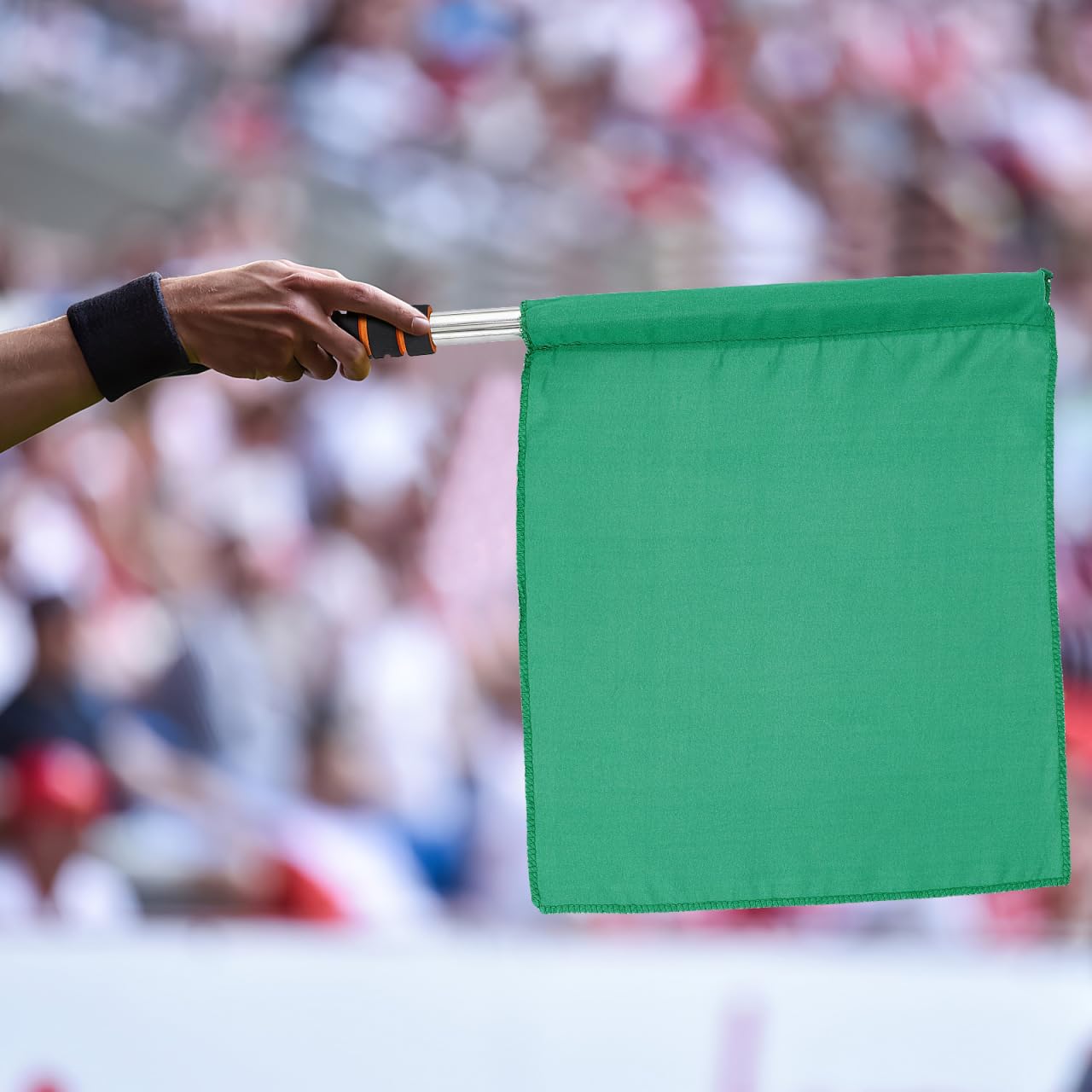 SUPVOX 4 banderas de árbitro con postes de mano, banderas de señal pequeñas para partidos de fútbol, banderas de juez de línea deportiva, rojo y verde