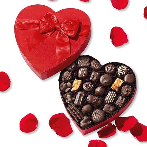 Miniatura 2 de Sees Candies Chocolates negros clásicos de corazón rojo de 1 libra para el día de San Valentín
