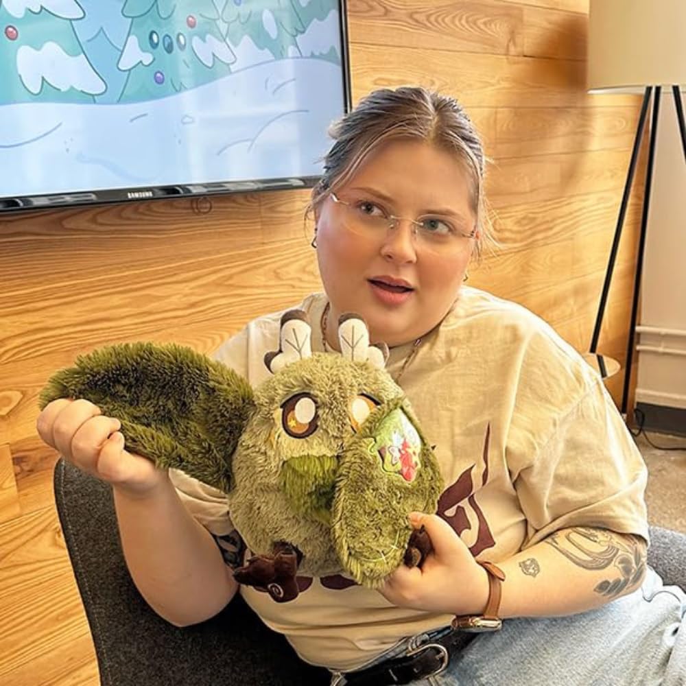 Squishable Mini Midnight Mothman – 22 Cm Weiches Plüschtier Mit Flügelmagneten – Aus Der Mothman Kollektion – Offizielles Squishable – Handgenäht & Ultraweich