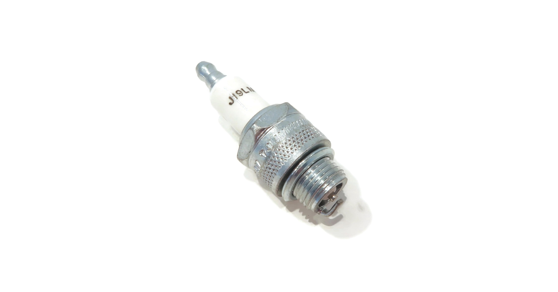 Amazon.com : Champion J19LM Engine Spark Plug : Patio, Lawn