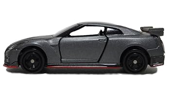 Amazon.co.jp: トミカ 日産特注 NISSAN GT-R NISMO R35 特別色