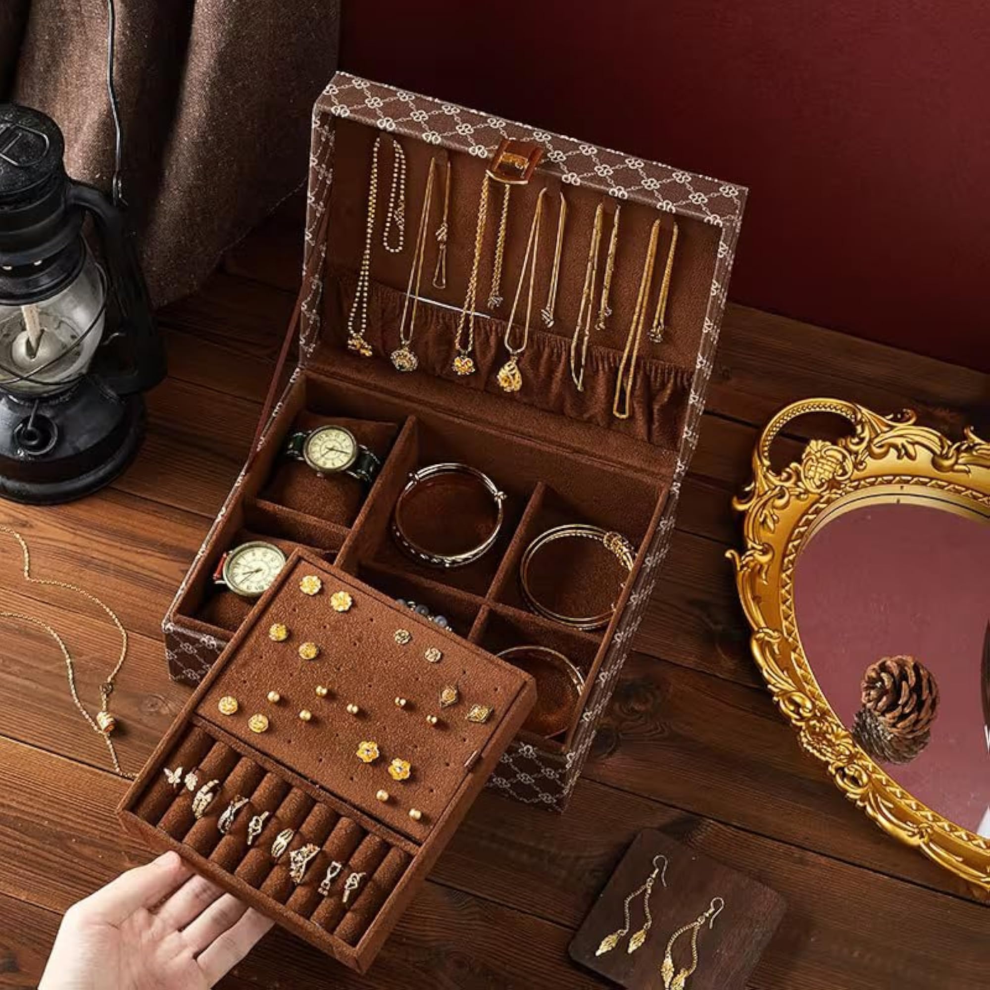 Vintage Pattern Jewellery Box Organizer with Golden Latch