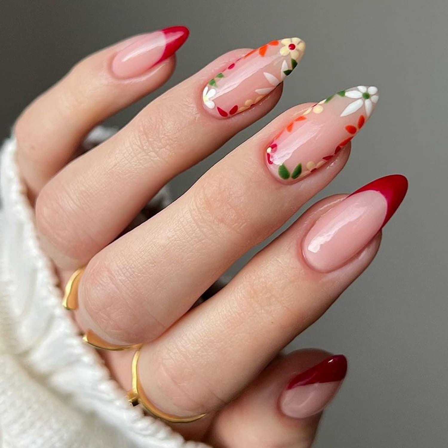 OCOUYVD French Tip Fake Nails Almond Shape Medium Press on Nails Red Flower Design Glue on Nails Red False Nails Glossy Full Cover Small Floral Acrylic Nails for Women Girls Manicure, 24PCS
