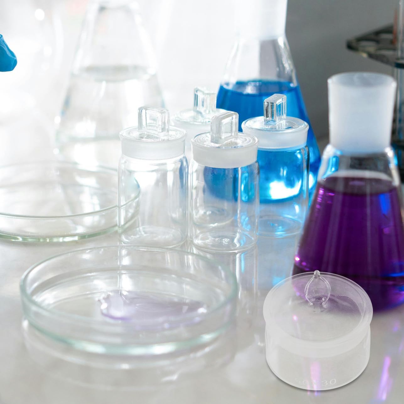 2pcs Glass Experimental Weighing Bottles with Lid Borosilicate Chemistry Lab Sampling Jars for Accurate Sample Measurement Multipurpose Laboratory and Research Use