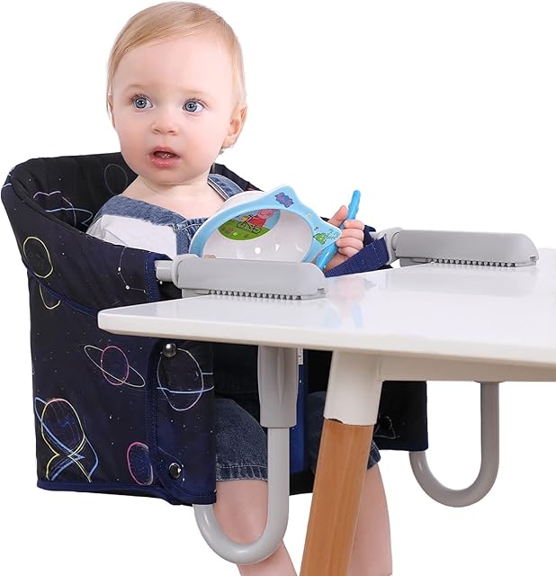 Folding Hook On High Chair, Portable Table High Chair Baby Hook On Seats with Storage Bag and Fast Tight Fixing Clip, Easy Portable Feeding Seat for Home and Travelling (Dark Blue)