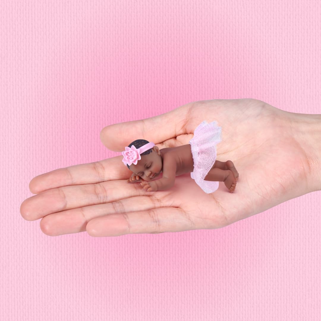 My Mini Birthday Series 1 (2 PACK) di ZURU – Capsula misteriosa da collezionare, bambola con tema di compleanno, accessori e set da gioco, Scoprite le sorprese per ragazze e collezionisti.