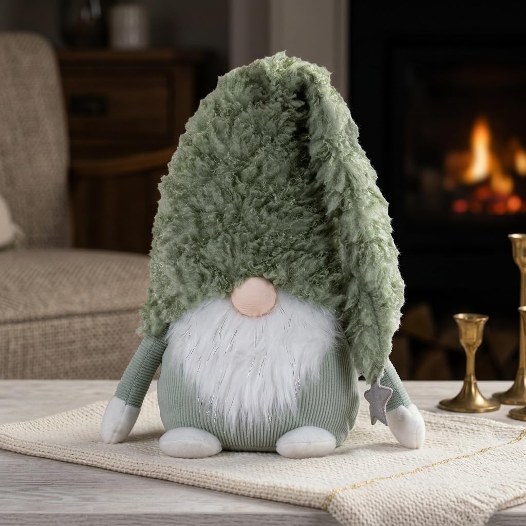 Monopol Christmas Paradise Weihnachtswichtel sitzend 45cm Gnom Dekofigur Zipfelmütze Mint-grün