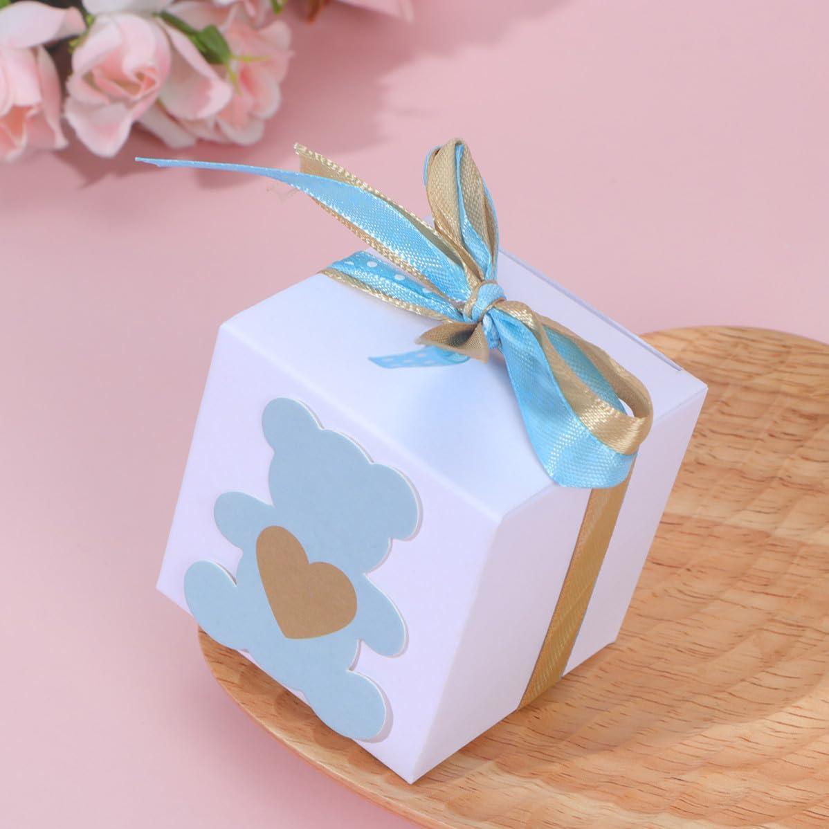 VILLCASE Kraft Paper Candy Boxes Square Treat Boxes for Birthday Party 50pcs for Packaging Small Items, Safe to Use and Gorgeous Design and Wedding Favor